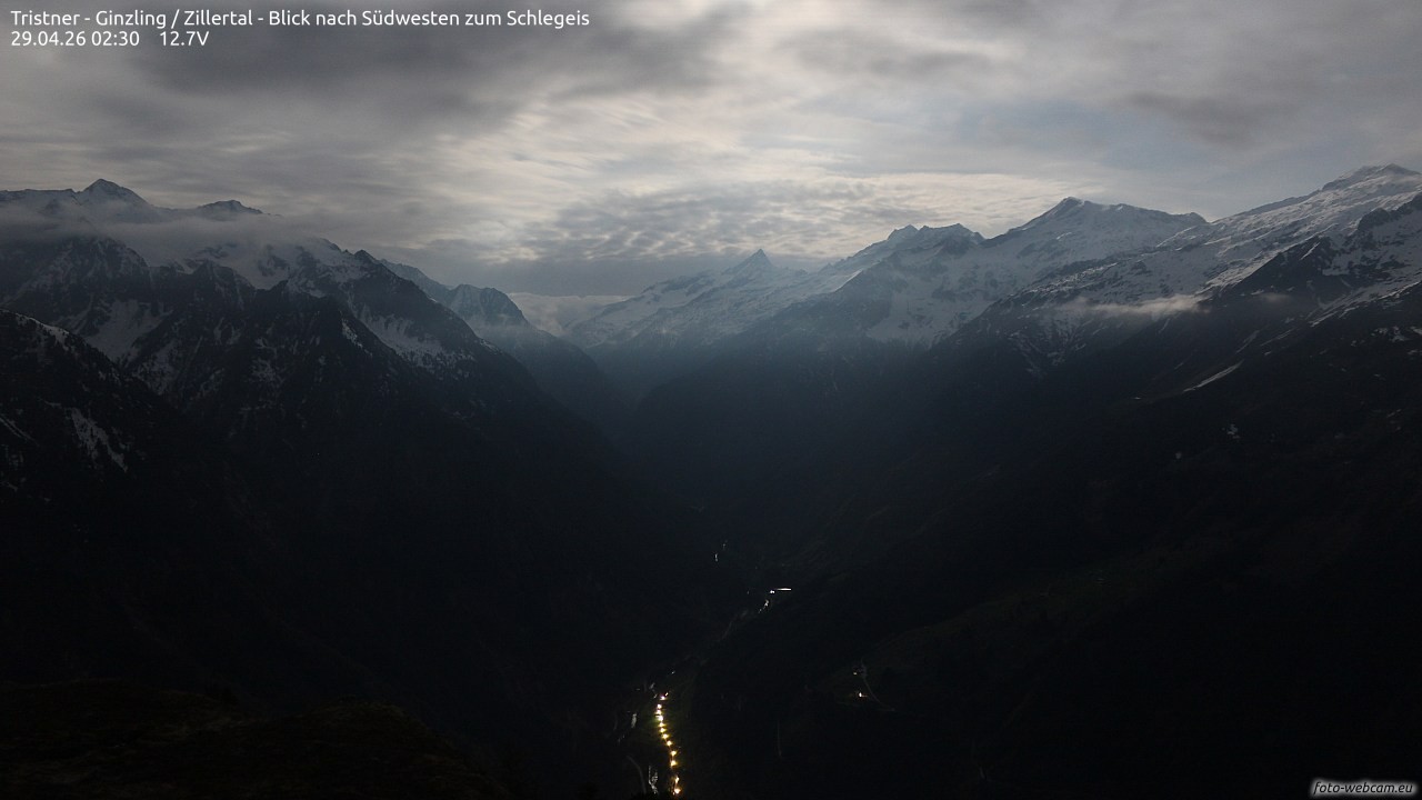 Archiv Foto Webcam Tristner/ Zillertal - Blick zum Grinberg