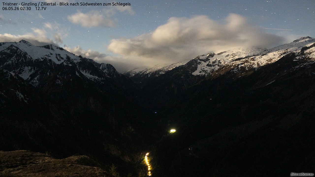 Archiv Foto Webcam Tristner/ Zillertal - Blick zum Grinberg