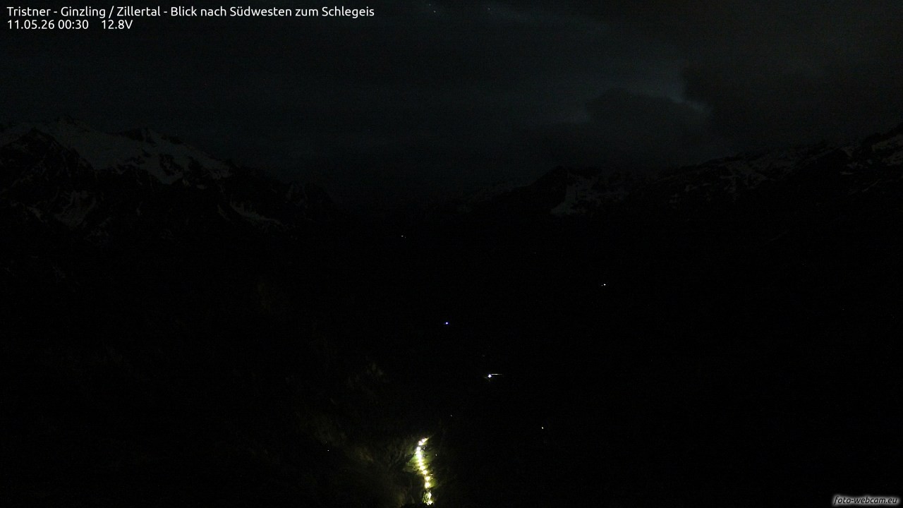 Archived image Webcam Tristner/ Zillertal - View to Grinberg
