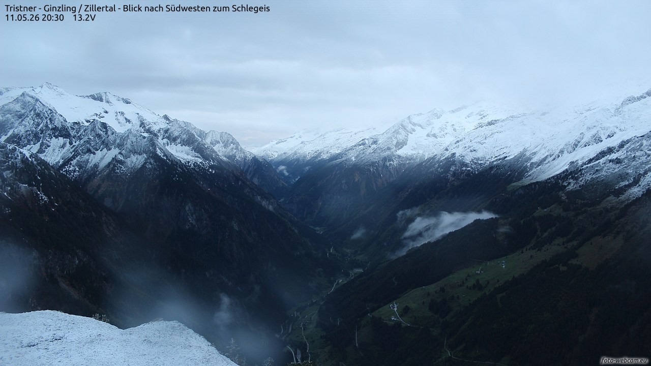 Archiv Foto Webcam Tristner/ Zillertal - Blick zum Grinberg