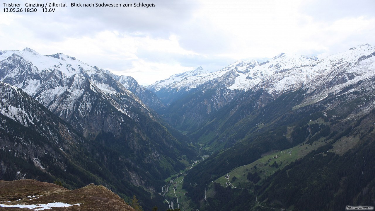 Archiv Foto Webcam Tristner/ Zillertal - Blick zum Grinberg
