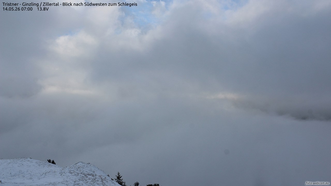 Archived image Webcam Tristner/ Zillertal - View to Grinberg