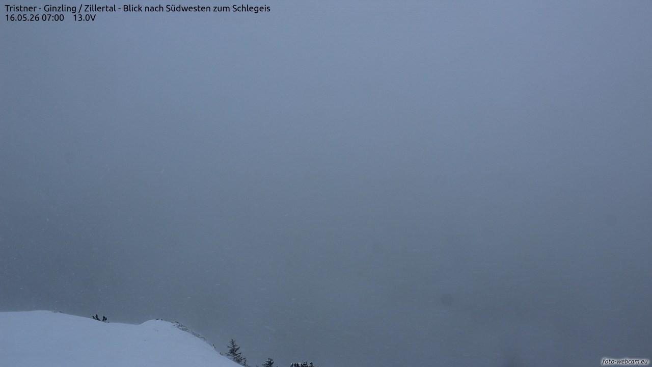 Archived image Webcam Tristner/ Zillertal - View to Grinberg