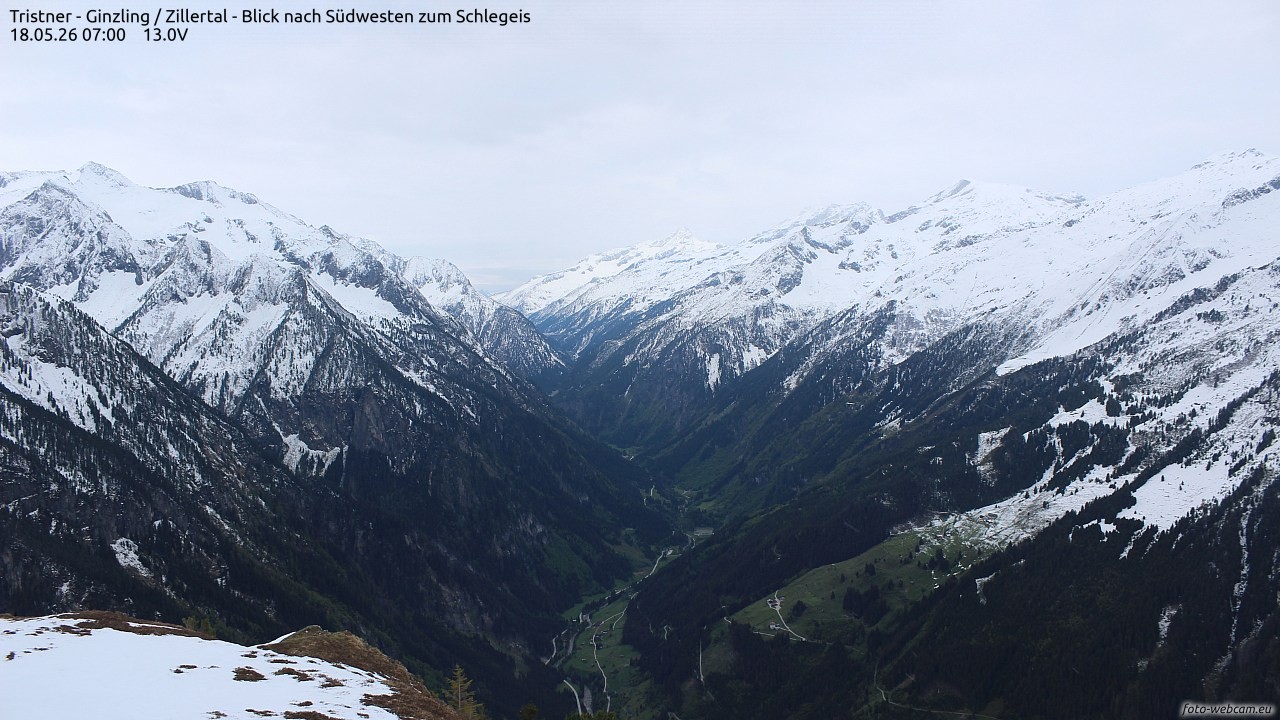 Archiv Foto Webcam Tristner/ Zillertal - Blick zum Grinberg
