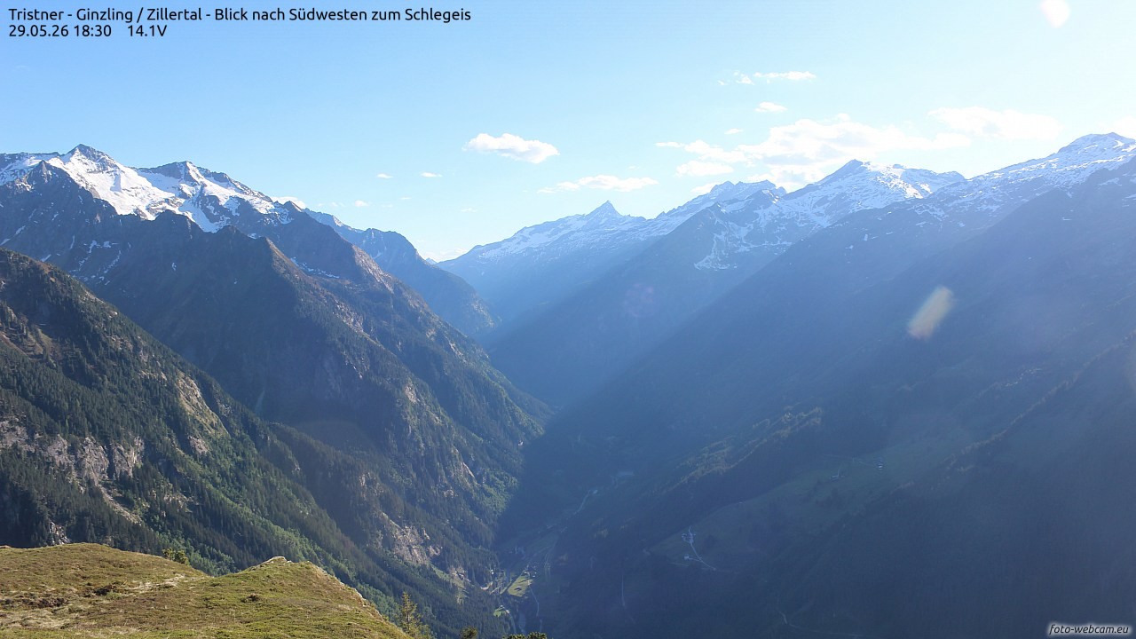 Archiv Foto Webcam Tristner/ Zillertal - Blick zum Grinberg