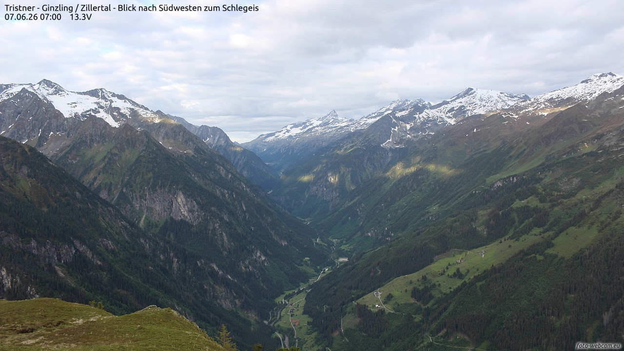 Archiv Foto Webcam Tristner/ Zillertal - Blick zum Grinberg