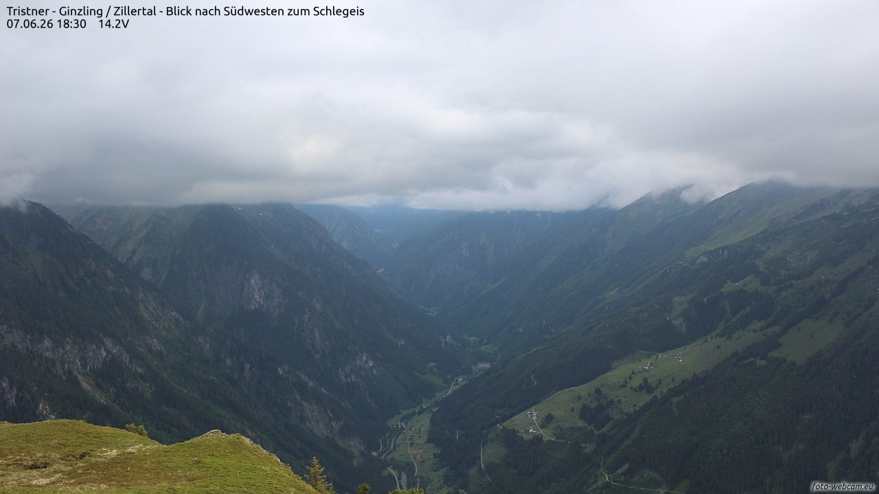 Archiv Foto Webcam Tristner/ Zillertal - Blick zum Grinberg