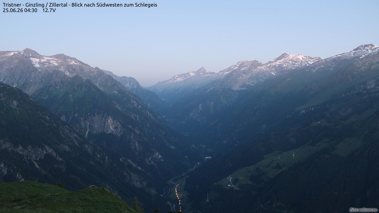Archiv Foto Webcam Tristner/ Zillertal - Blick zum Grinberg