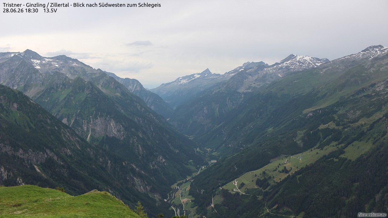 Archiv Foto Webcam Tristner/ Zillertal - Blick zum Grinberg