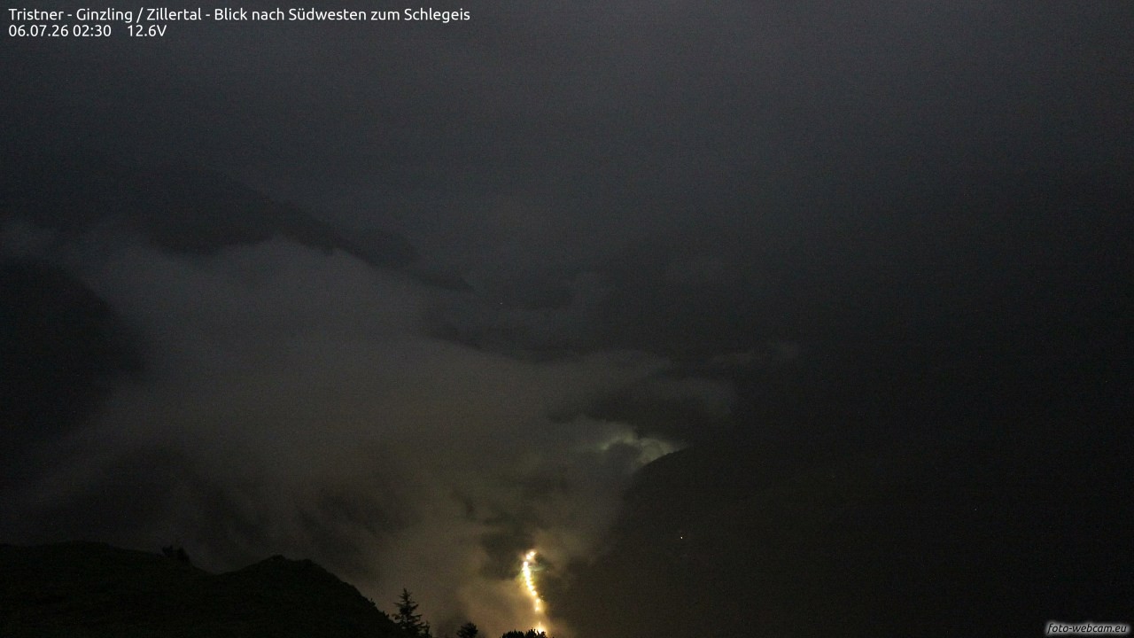 Archiv Foto Webcam Tristner/ Zillertal - Blick zum Grinberg