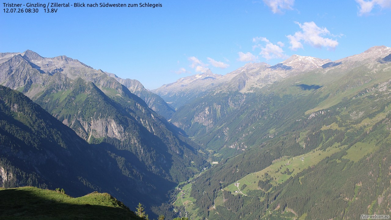Archived image Webcam Tristner/ Zillertal - View to Grinberg