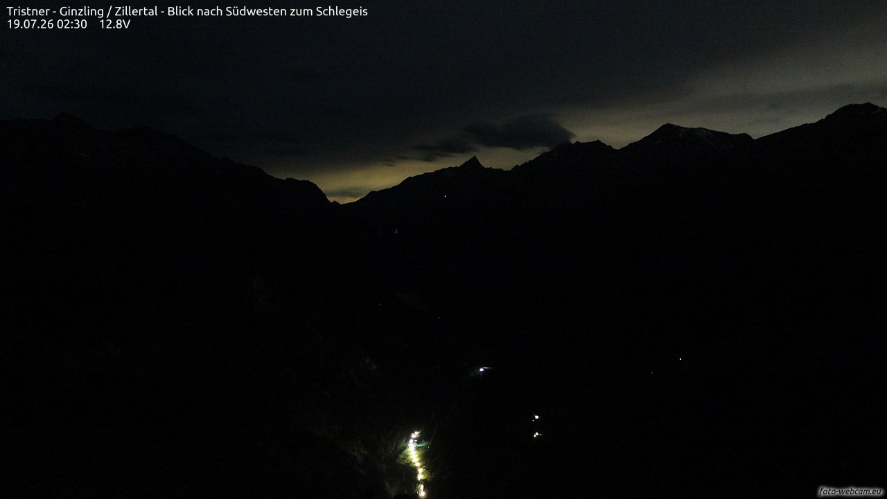 Archiv Foto Webcam Tristner/ Zillertal - Blick zum Grinberg