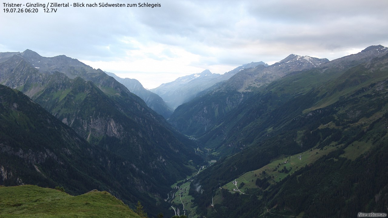 Archiv Foto Webcam Tristner/ Zillertal - Blick zum Grinberg
