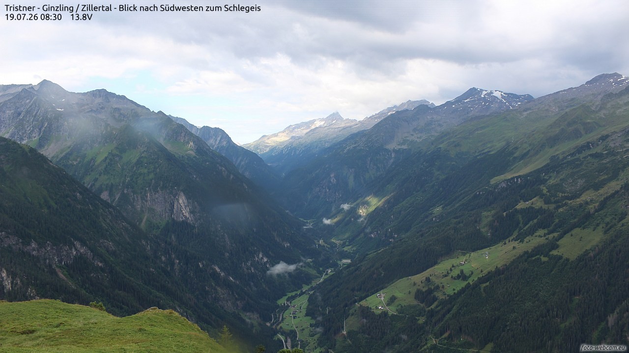 Archiv Foto Webcam Tristner/ Zillertal - Blick zum Grinberg
