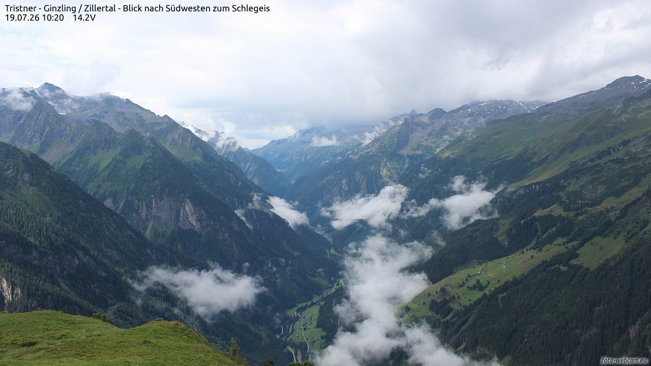 Archiv Foto Webcam Tristner/ Zillertal - Blick zum Grinberg