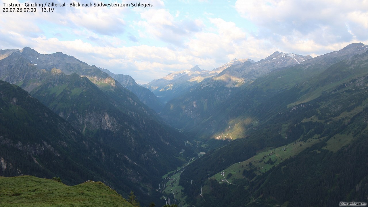 Archiv Foto Webcam Tristner/ Zillertal - Blick zum Grinberg