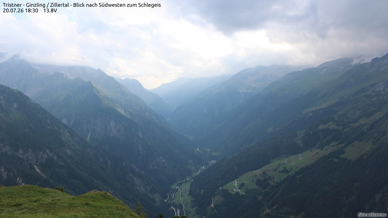 Archiv Foto Webcam Tristner/ Zillertal - Blick zum Grinberg