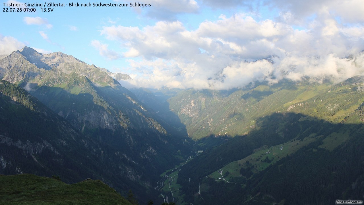 Archiv Foto Webcam Tristner/ Zillertal - Blick zum Grinberg
