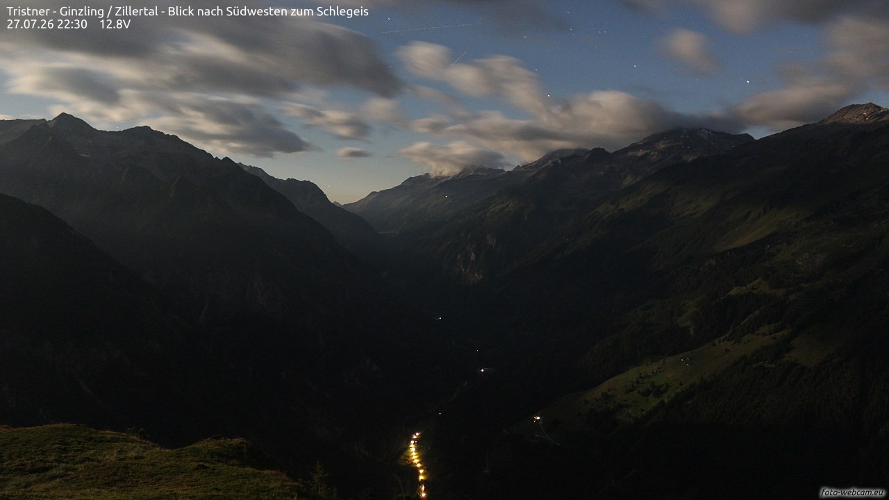 Archiv Foto Webcam Tristner/ Zillertal - Blick zum Grinberg
