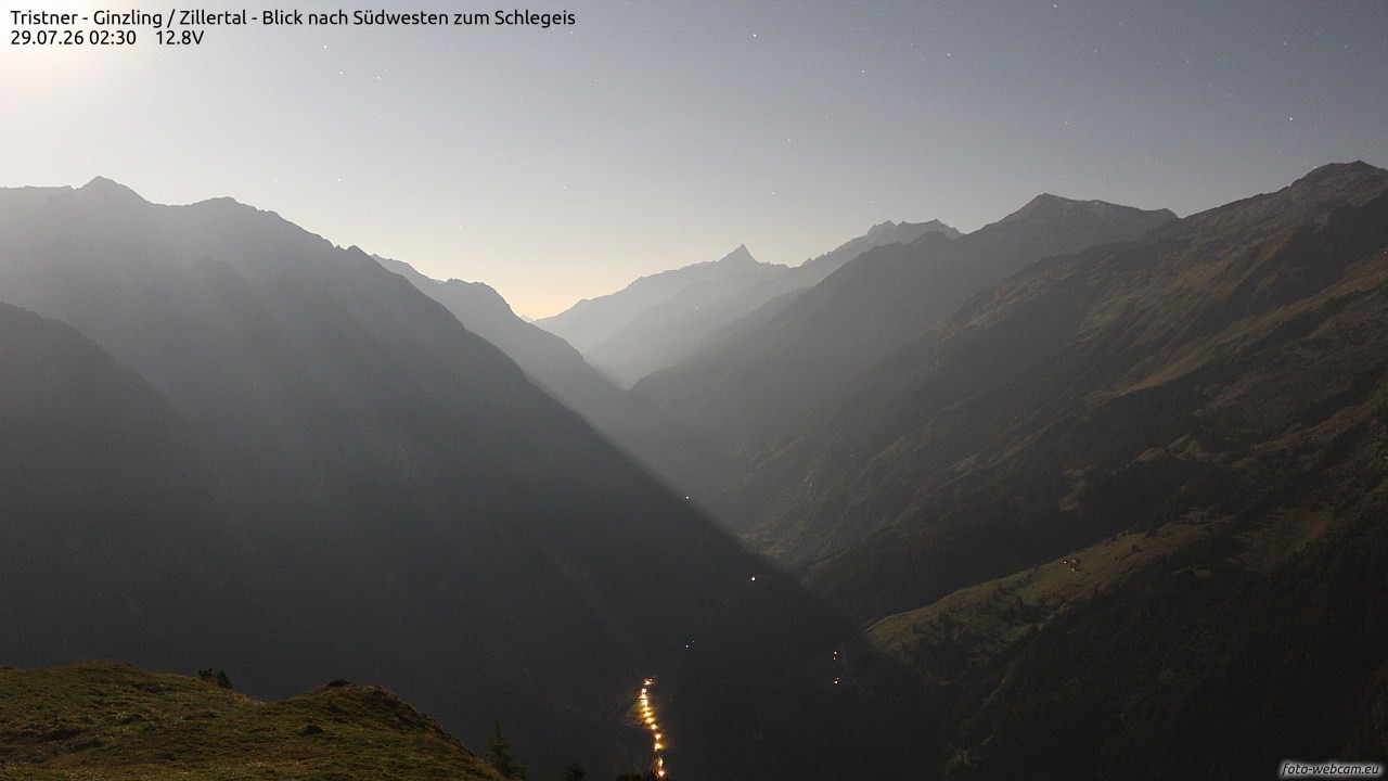Archiv Foto Webcam Tristner/ Zillertal - Blick zum Grinberg