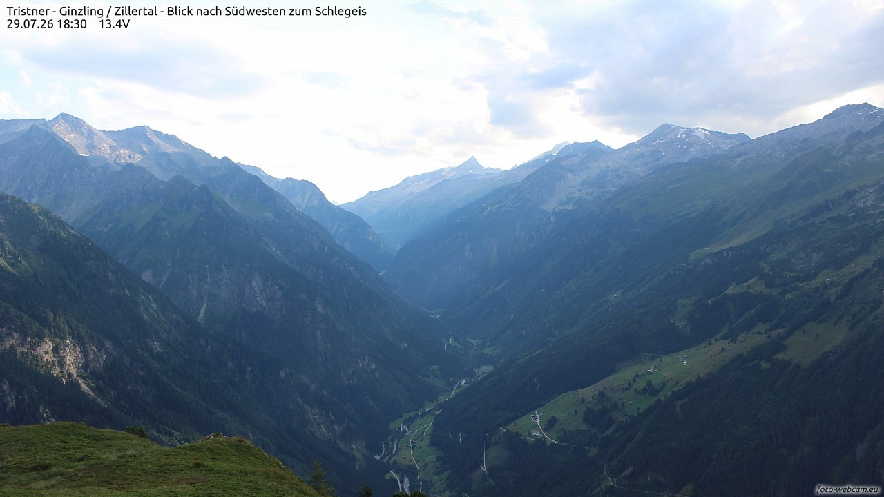 Archiv Foto Webcam Tristner/ Zillertal - Blick zum Grinberg