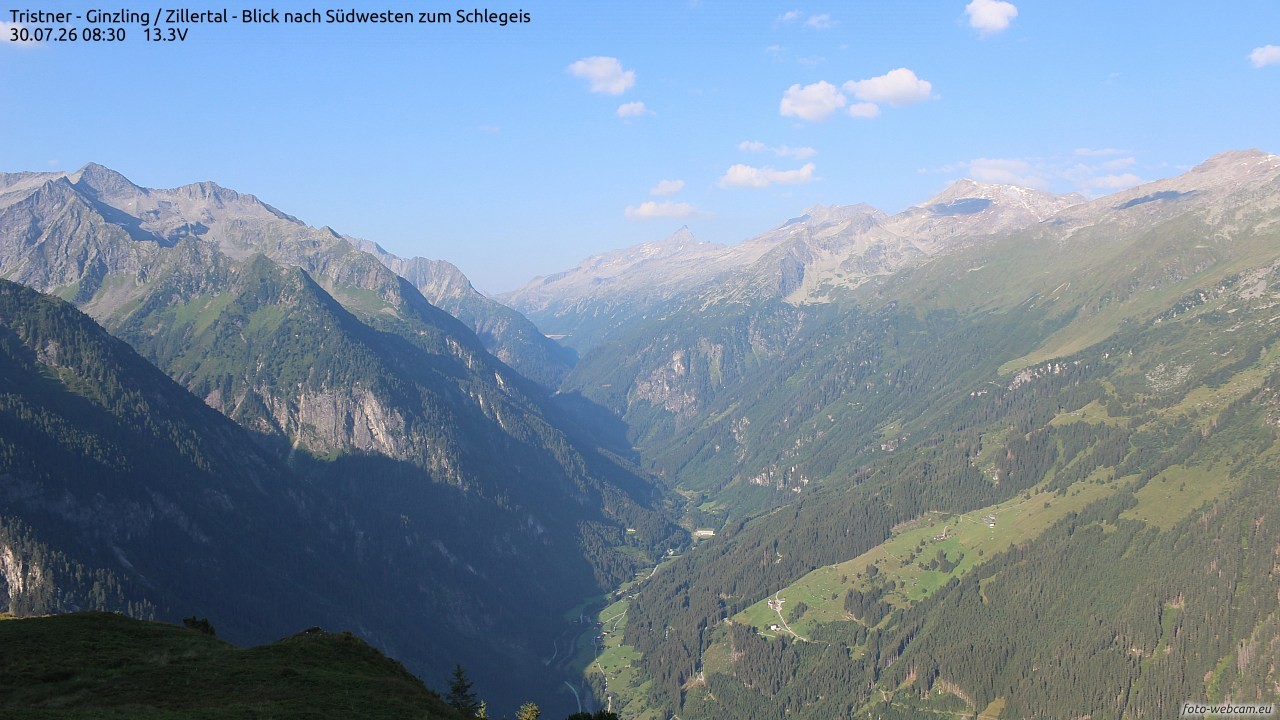Archived image Webcam Tristner/ Zillertal - View to Grinberg