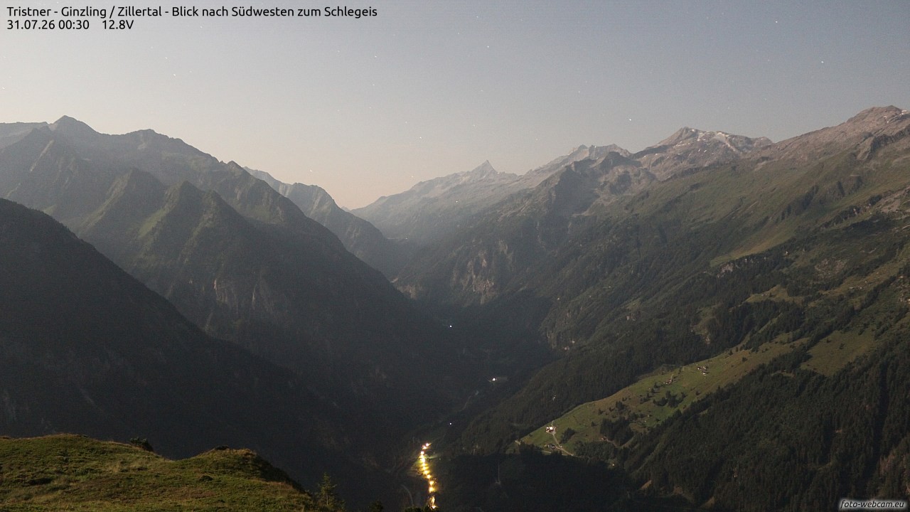 Archiv Foto Webcam Tristner/ Zillertal - Blick zum Grinberg