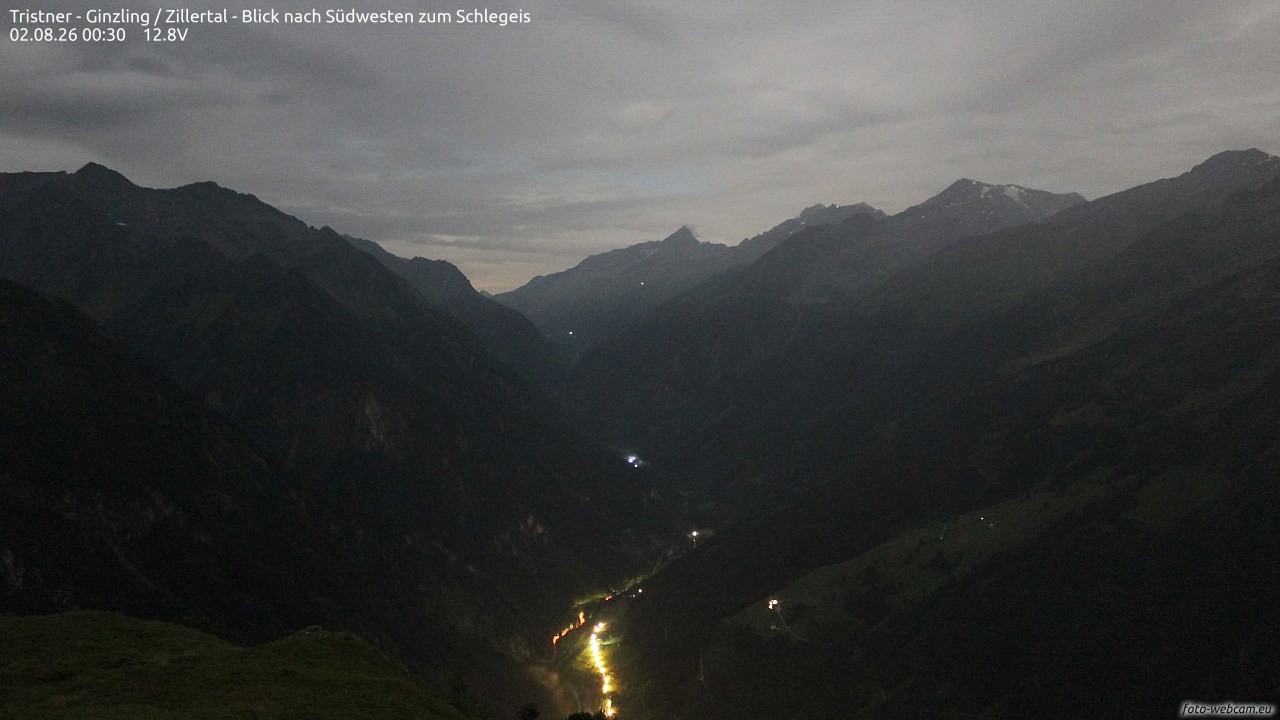 Archiv Foto Webcam Tristner/ Zillertal - Blick zum Grinberg