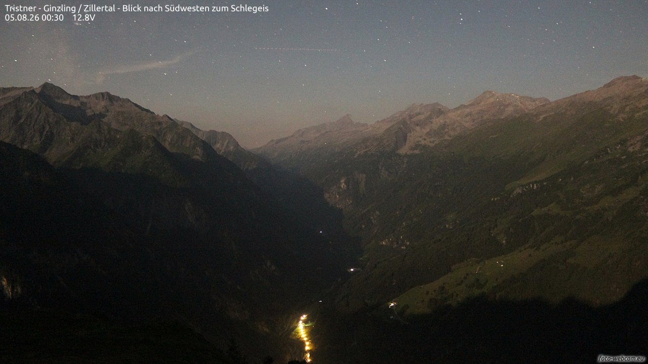 Archiv Foto Webcam Tristner/ Zillertal - Blick zum Grinberg