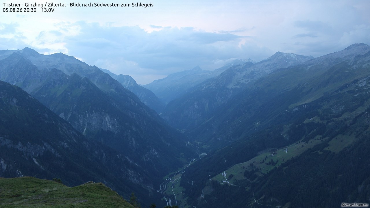 Archiv Foto Webcam Tristner/ Zillertal - Blick zum Grinberg