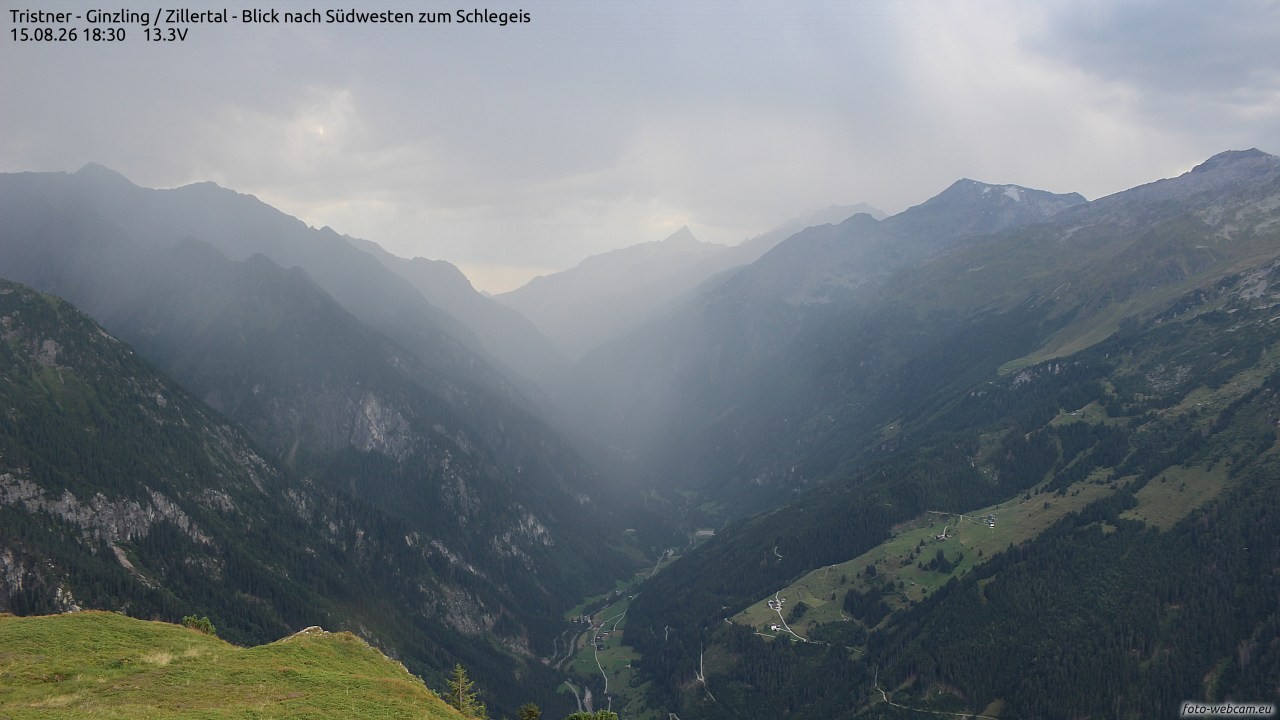 Archiv Foto Webcam Tristner/ Zillertal - Blick zum Grinberg