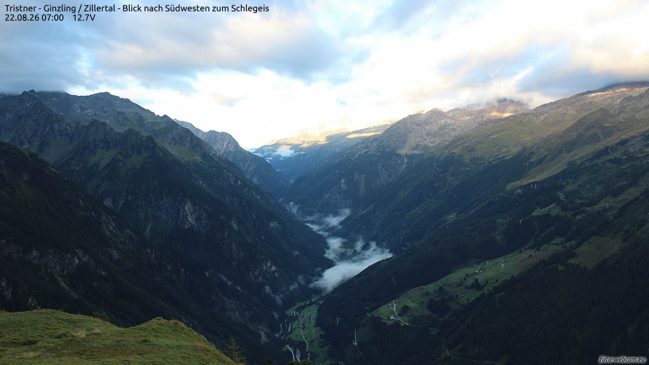 Archiv Foto Webcam Tristner/ Zillertal - Blick zum Grinberg