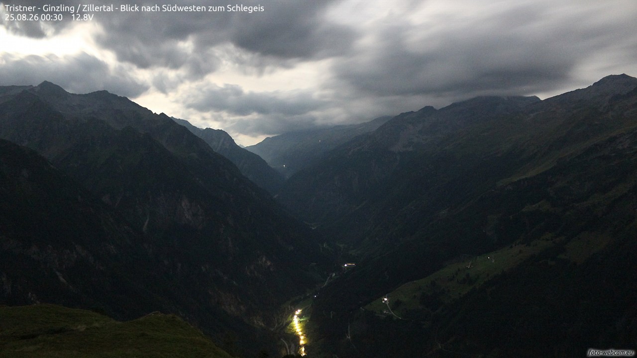 Archiv Foto Webcam Tristner/ Zillertal - Blick zum Grinberg