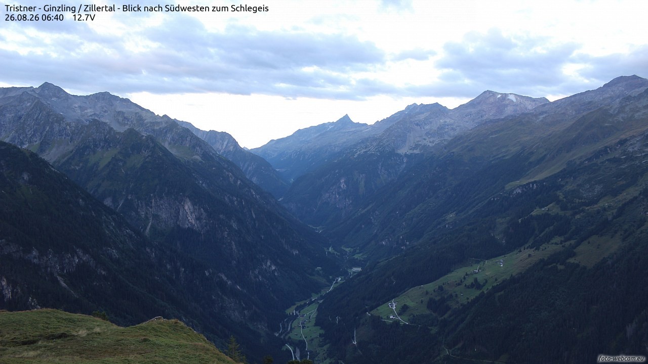 Archiv Foto Webcam Tristner/ Zillertal - Blick zum Grinberg