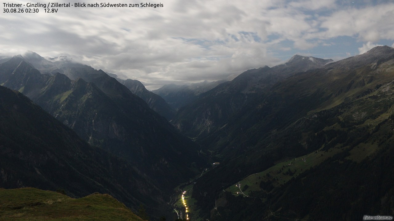 Archiv Foto Webcam Tristner/ Zillertal - Blick zum Grinberg