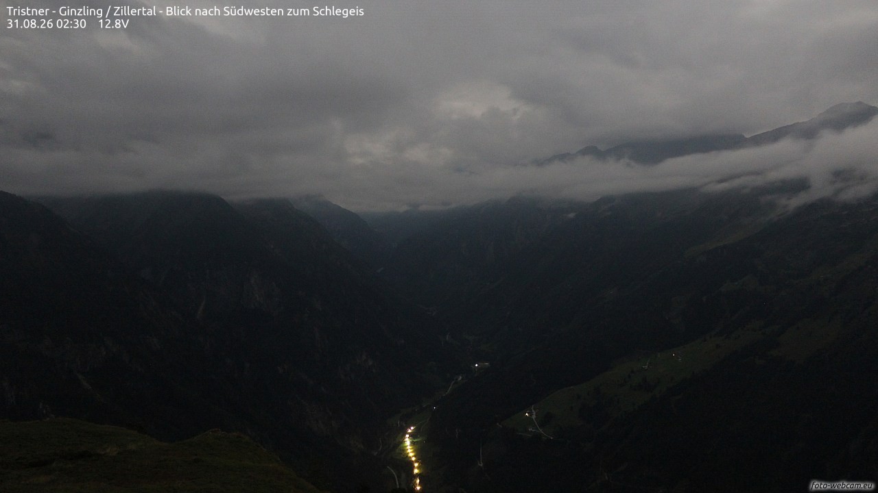Archived image Webcam Tristner/ Zillertal - View to Grinberg