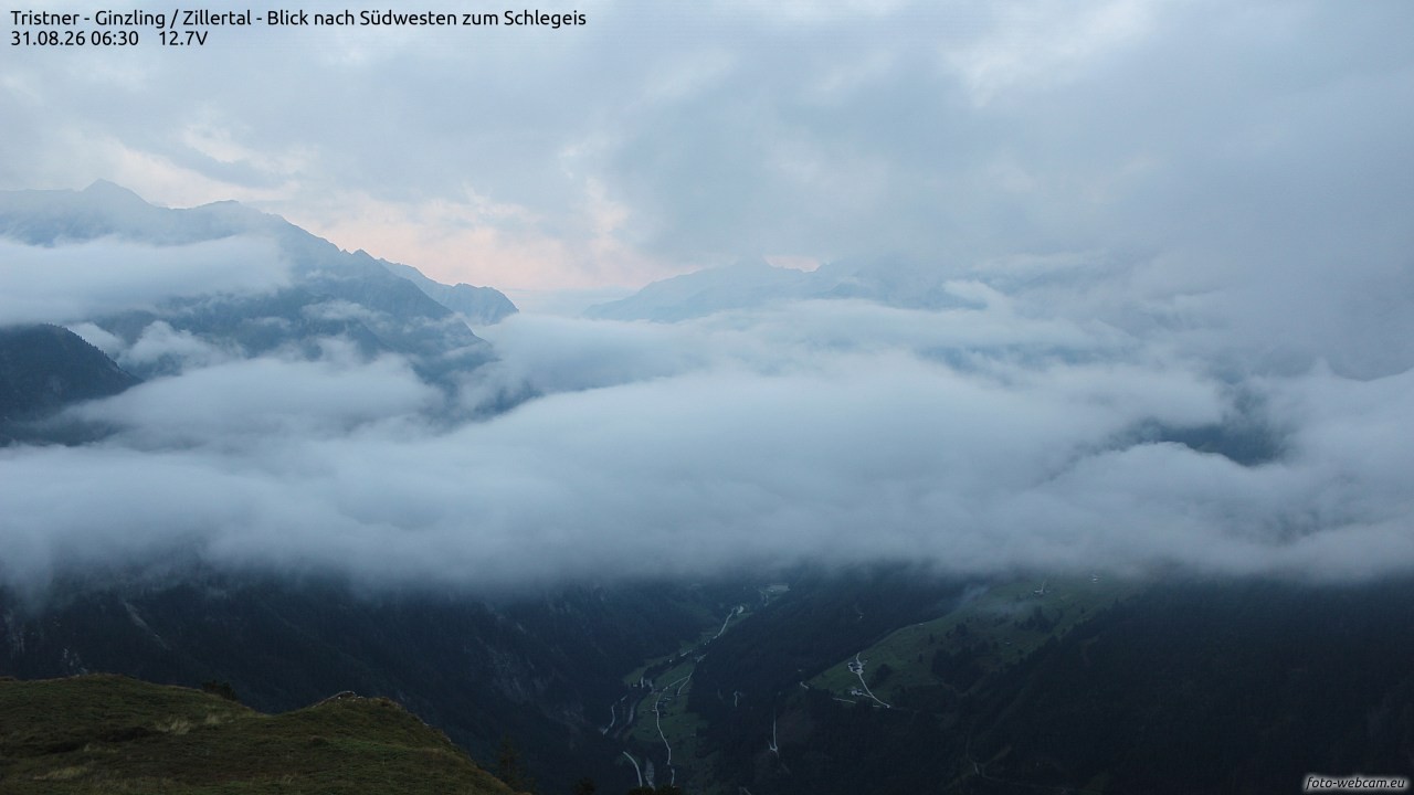 Archived image Webcam Tristner/ Zillertal - View to Grinberg