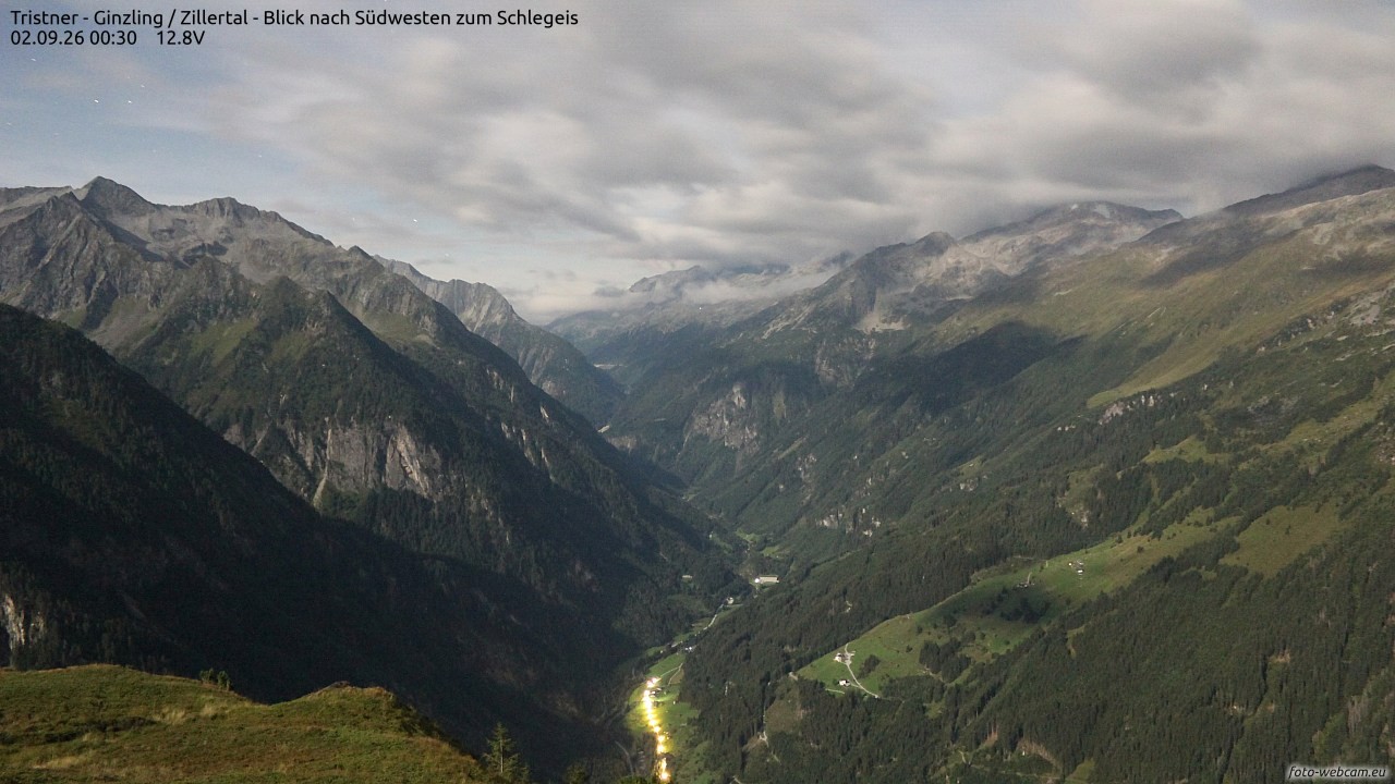 Archiv Foto Webcam Tristner/ Zillertal - Blick zum Grinberg