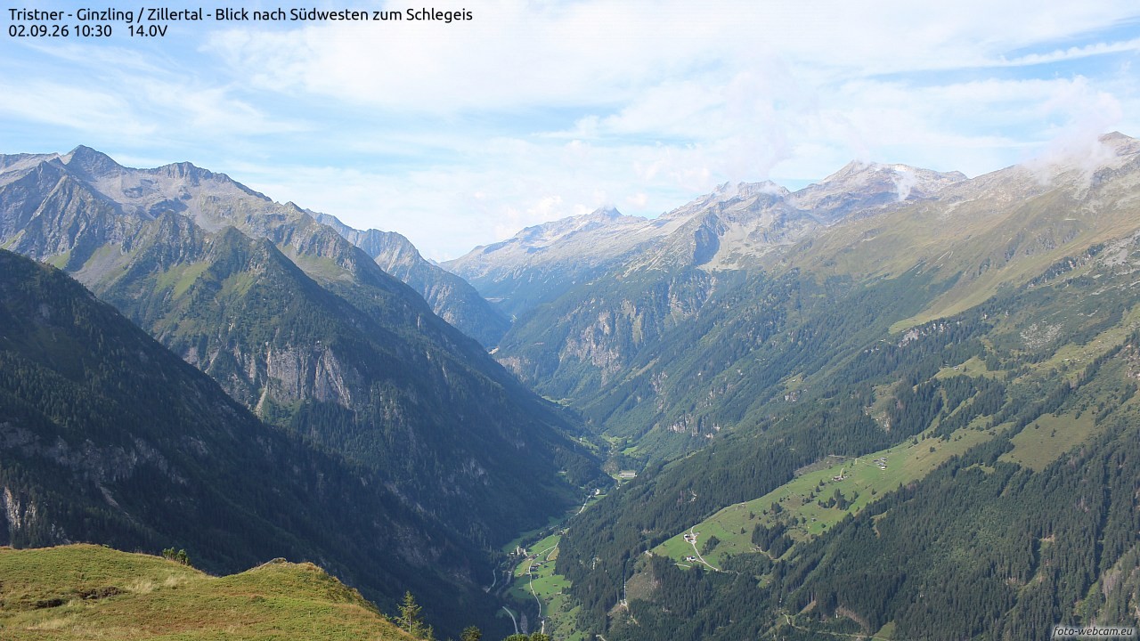 Archived image Webcam Tristner/ Zillertal - View to Grinberg