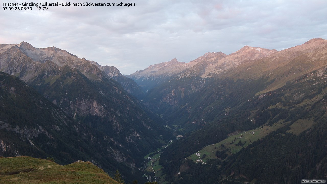 Archiv Foto Webcam Tristner/ Zillertal - Blick zum Grinberg