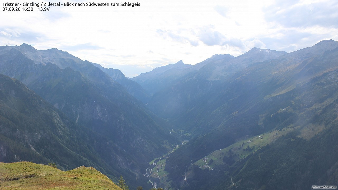 Archiv Foto Webcam Tristner/ Zillertal - Blick zum Grinberg
