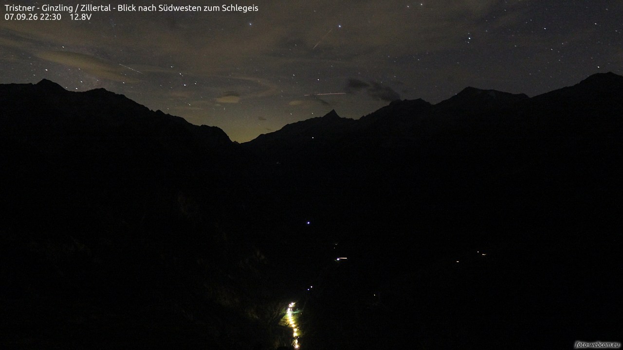 Archiv Foto Webcam Tristner/ Zillertal - Blick zum Grinberg