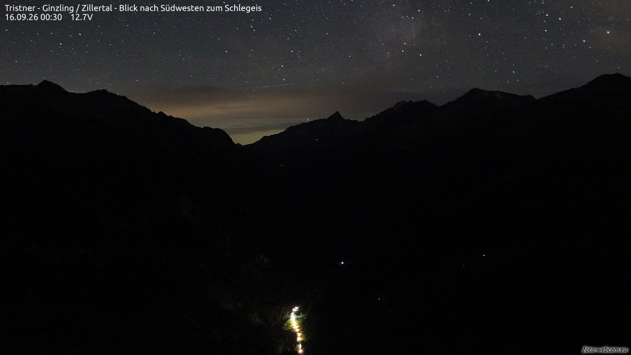 Archiv Foto Webcam Tristner/ Zillertal - Blick zum Grinberg