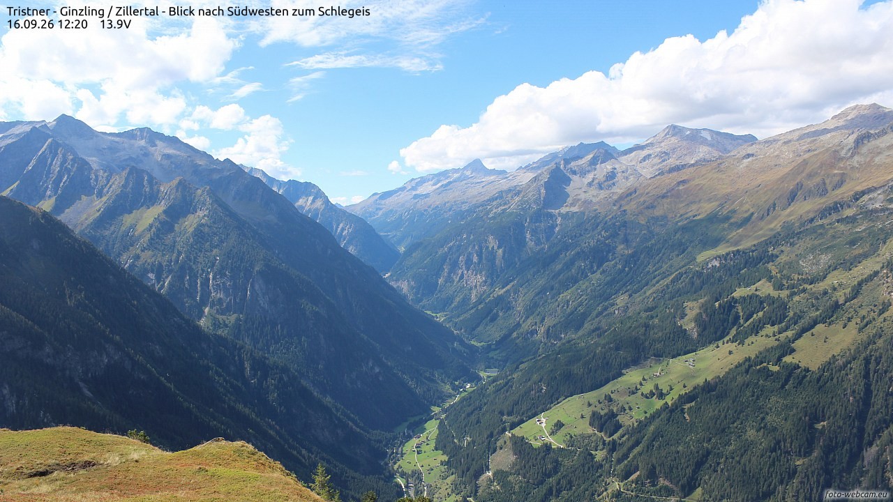 Archiv Foto Webcam Tristner/ Zillertal - Blick zum Grinberg