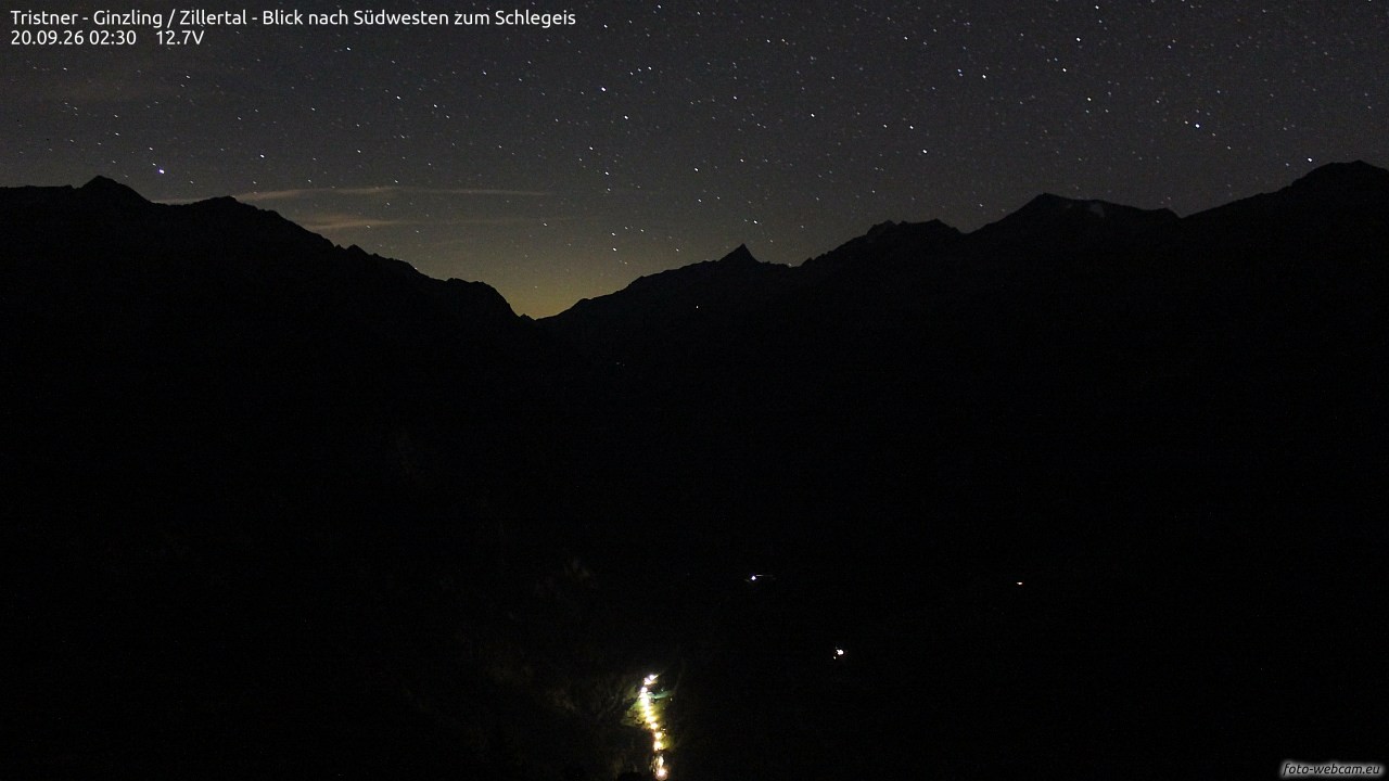 Archiv Foto Webcam Tristner/ Zillertal - Blick zum Grinberg