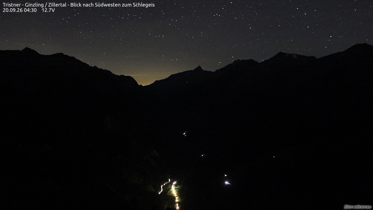 Archiv Foto Webcam Tristner/ Zillertal - Blick zum Grinberg