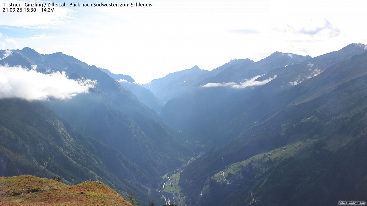 Archiv Foto Webcam Tristner/ Zillertal - Blick zum Grinberg