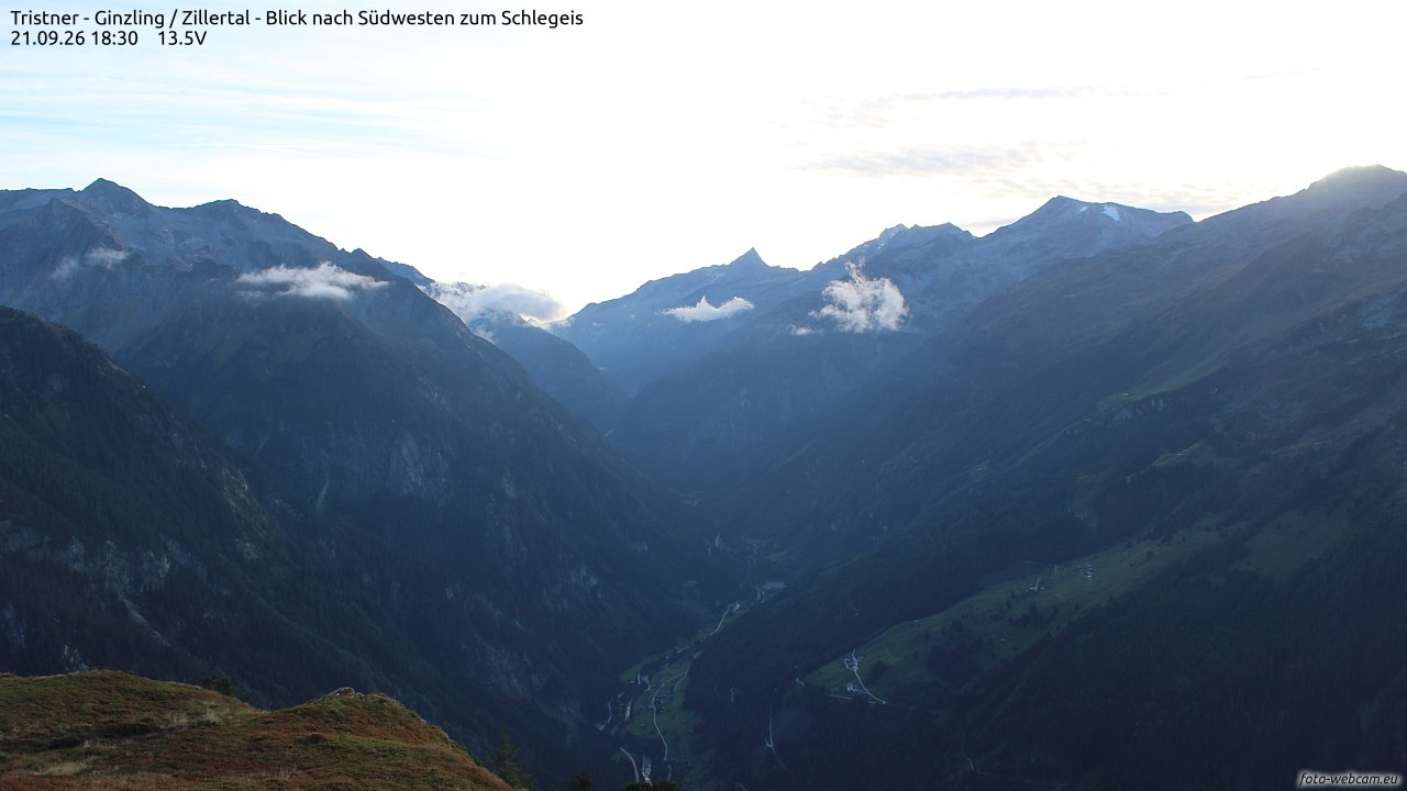 Archiv Foto Webcam Tristner/ Zillertal - Blick zum Grinberg