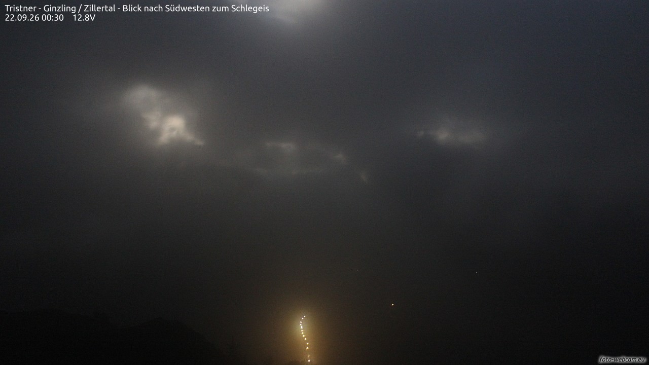 Archived image Webcam Tristner/ Zillertal - View to Grinberg