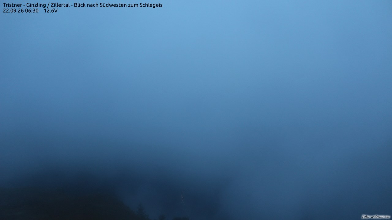 Archived image Webcam Tristner/ Zillertal - View to Grinberg
